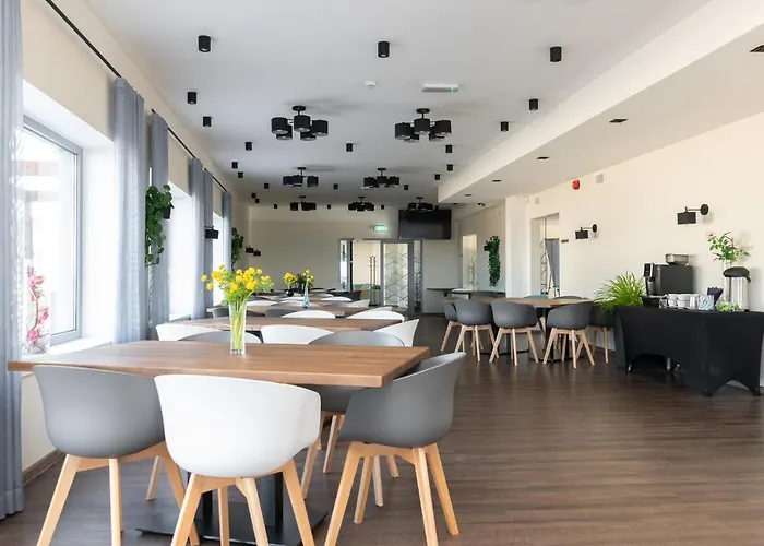 Ristna Kuelalistemaja בית נופש *