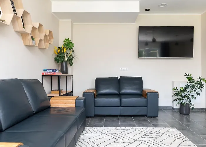 Ristna Kuelalistemaja *